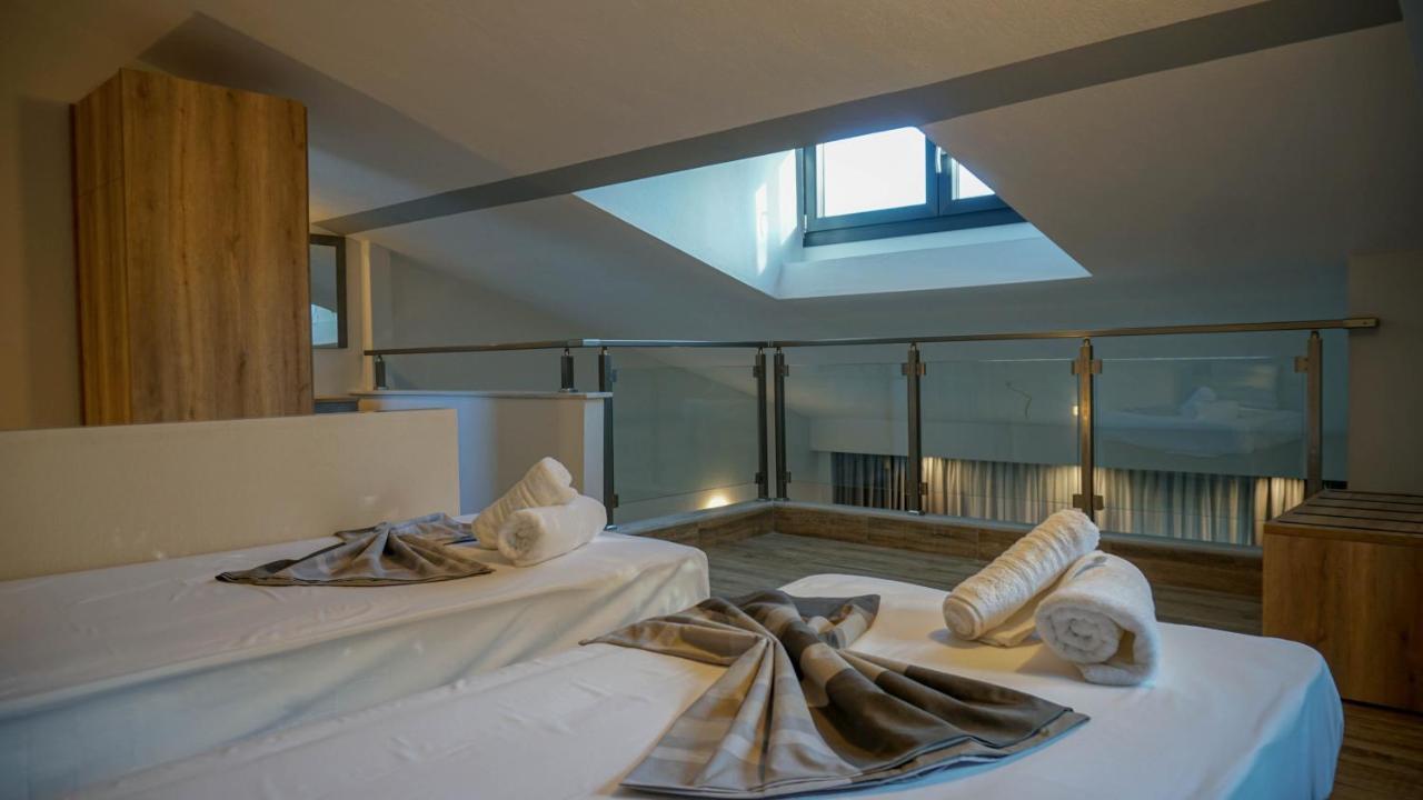 Enalia Luxury Living Apartment Nikiti  Exterior foto